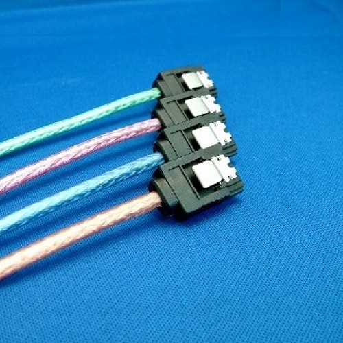 Sample 6 ATA / SAS Cable
